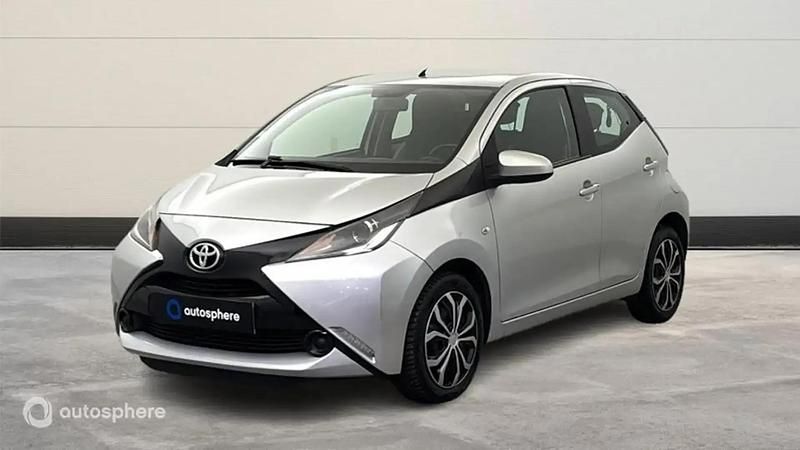 Occasion 2017 Toyota Aygo X-play Citadine | 9 299 € (Prix juste) - Image 1/4