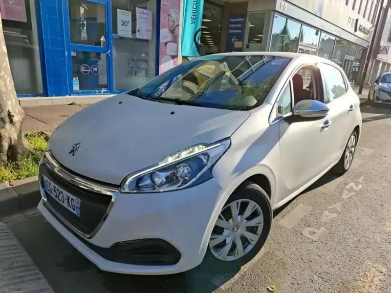Blanc Utilisé 2016 Peugeot 208 Active Citadine | 9 890 € (Prix juste) - Image 1/4