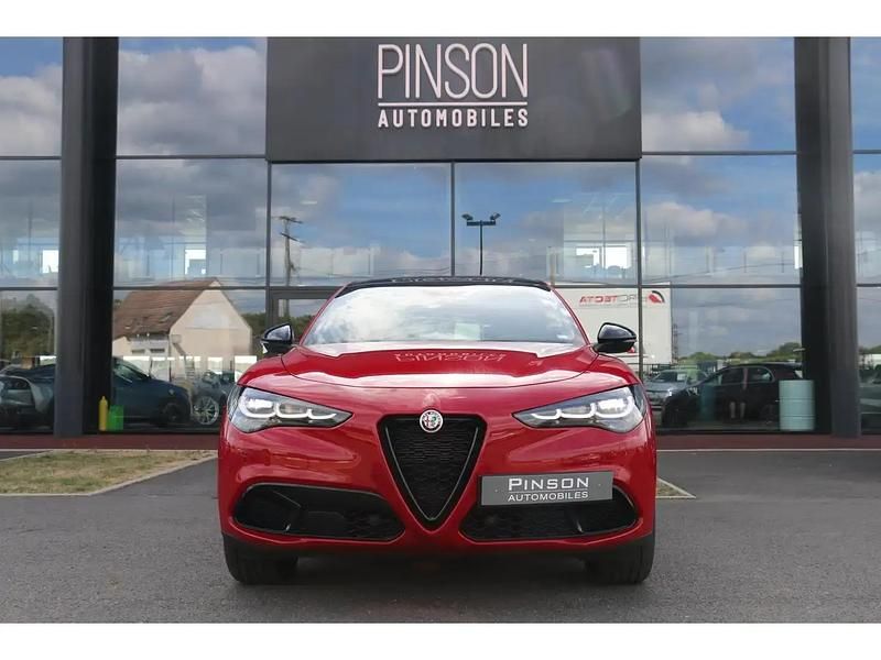 Occasion Alfa Romeo Stelvio Sprint 160 ch (117 kW) 2024 Rouge SUV