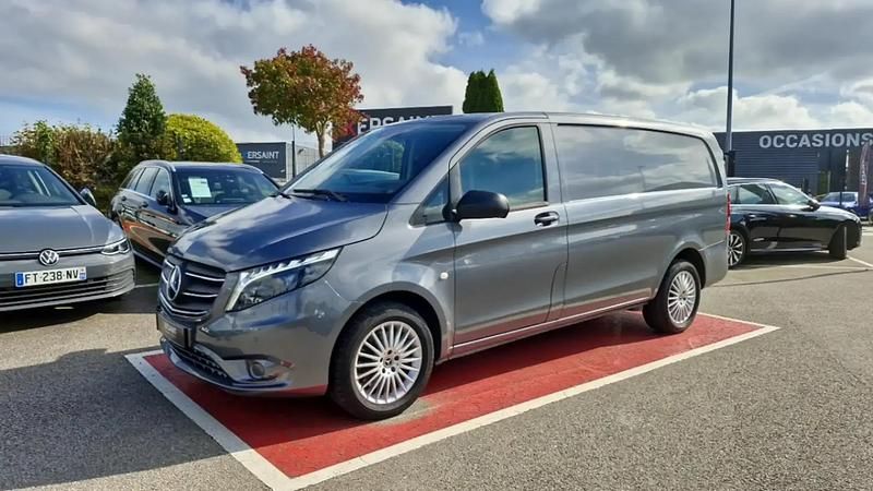 Utilisé 2023 Mercedes Vito Monospace | 42 990 € (Super prix) - Image 1/4