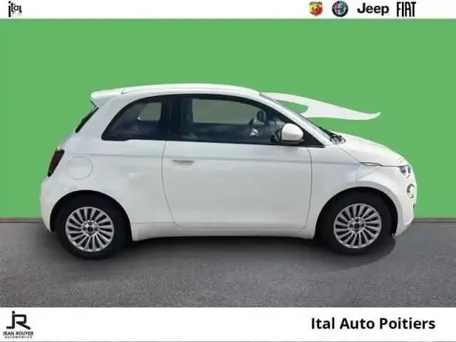 Occasion Fiat 500e Action 69 kW (95 ch) 2022 Blanc Citadine