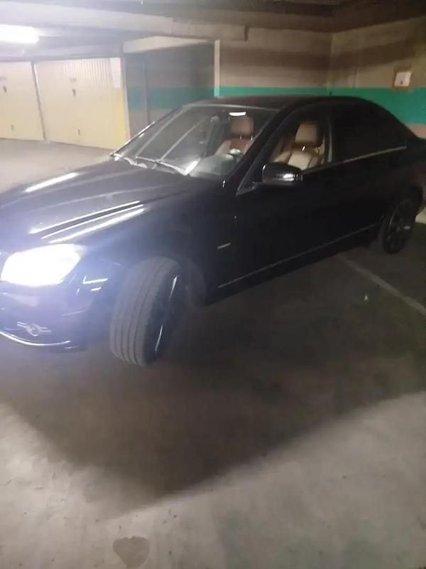 Occasion Mercedes E200 136 ch (100 kW) 2007 Noir Berline