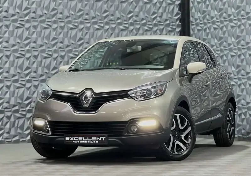 Beige Utilisé 2014 Renault Captur SUV | 8 450 € (Prix juste) - Image 1/4