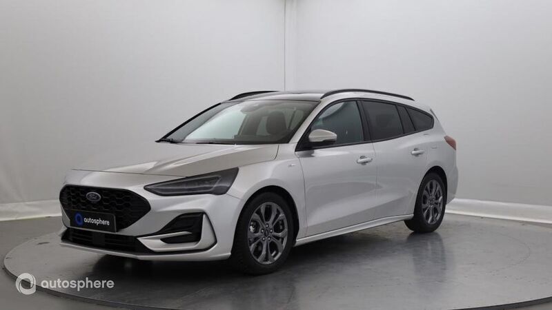 Gris Utilisé 2023 Ford Focus ST-Line X Break | 24 299 € (Prix juste) - Image 1/4