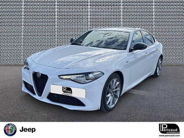 Blanc Utilisé 2022 Alfa Romeo Giulia Sprint Sprint Coupé | 29 490 € - Image 1/4