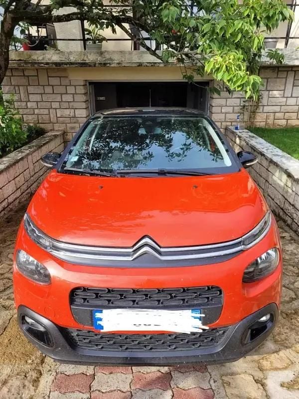 Orange Utilisé 2018 Citroën C3 PureTech Citadine | 10 000 € (Bon prix) - Image 1/4