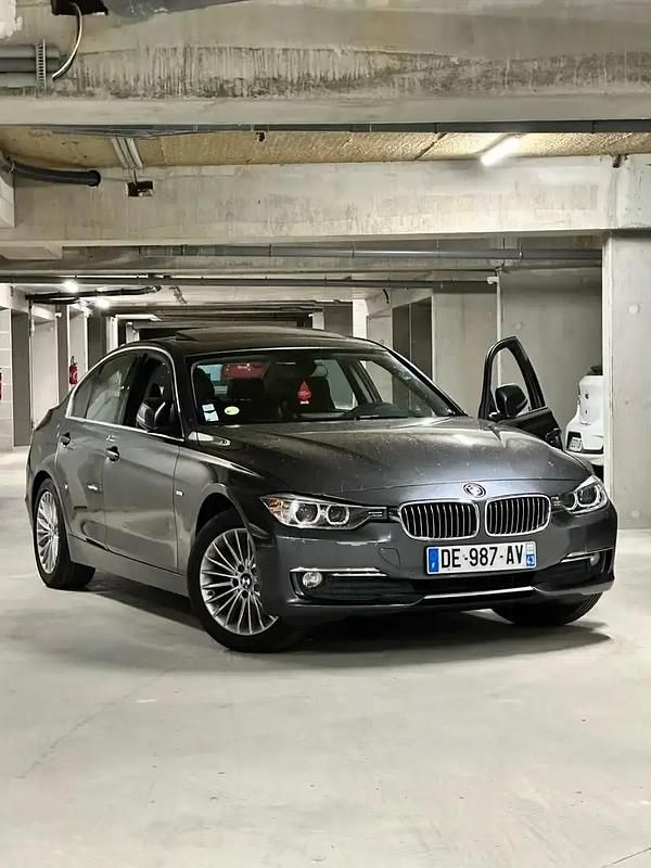 Utilisé 2014 BMW 318 Luxury Line Berline | 11 700 € (Prix juste) - Image 1/4