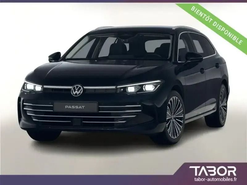Noir Nouvelle 2025 VW Passat Elegance Break | 42 341 € (Super prix) - Image 1/4