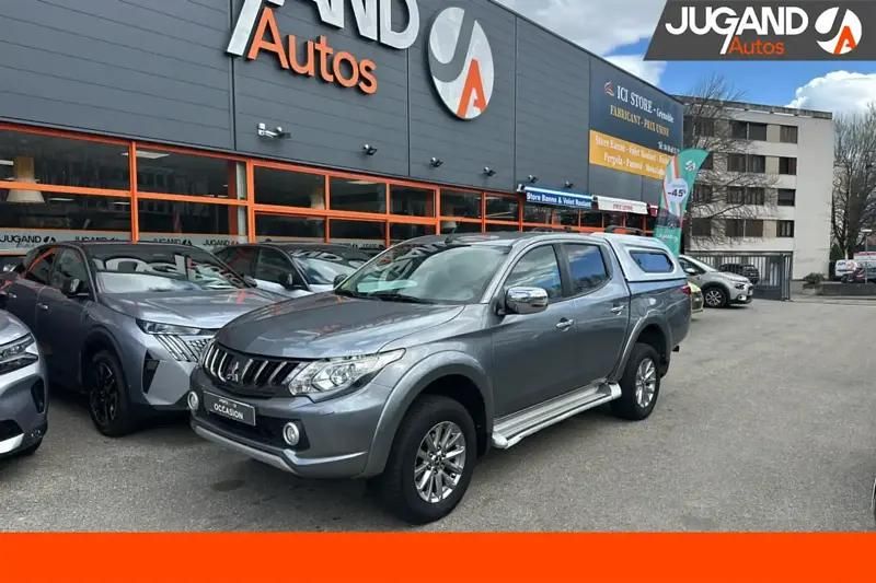 Gris Utilisé 2018 Mitsubishi L200 Instyle Pick-up | 26 980 € - Image 1/4