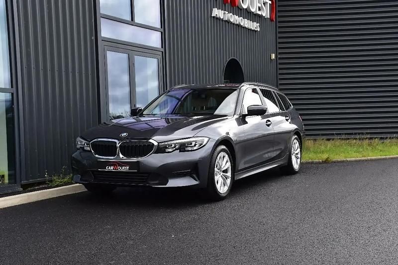 Gris Utilisé 2020 BMW 320 Break | 24 990 € (Bon prix) - Image 1/4