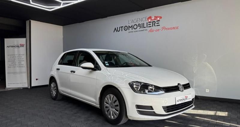 Utilisé 2015 VW Golf VII Trendline Berline | 8 490 € (Bon prix) - Image 1/4