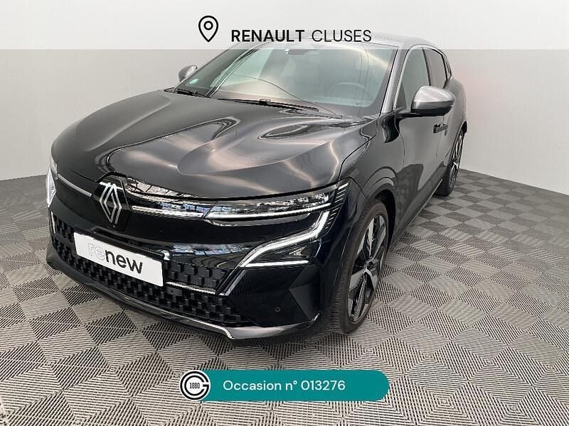 Noir Utilisé 2022 Renault Mégane Techno Berline | 20 490 € (Bon prix) - Image 1/4