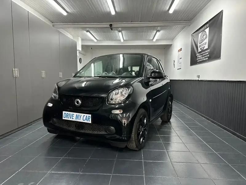 Noir Utilisé 2019 Smart ForTwo Electric Drive Passion Citadine | 11 490 € - Image 1/2