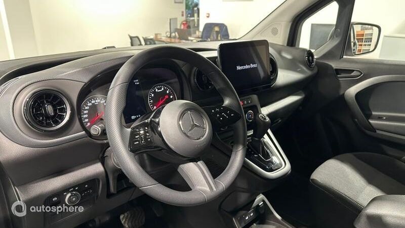 Image 2/4