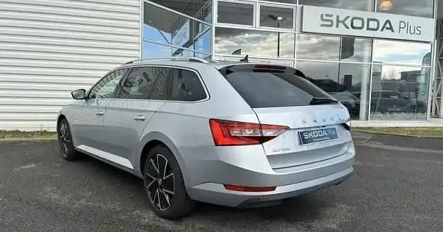 Occasion Skoda Superb 218 ch (160 kW) 2022 Gris argent Break