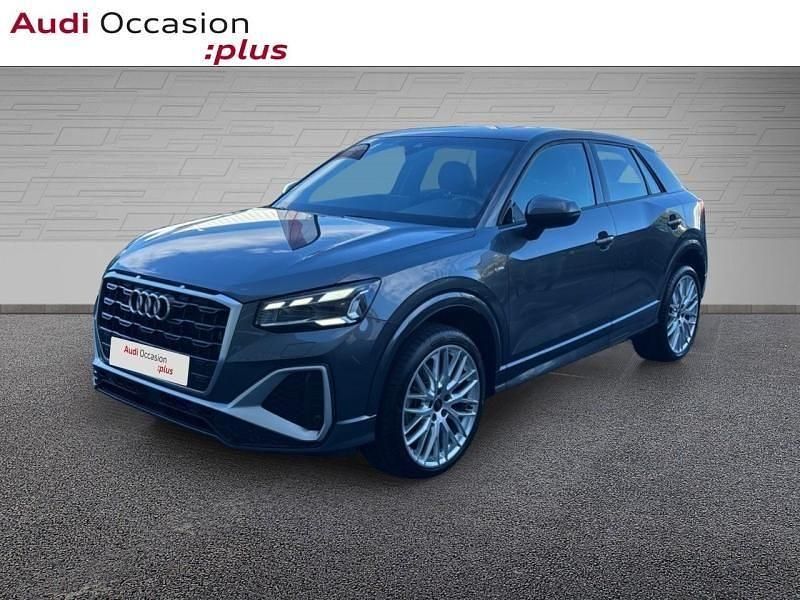 Gris daytona nacré Utilisé 2024 Audi Q2 S-Line SUV | 35 388 € (Prix cher) - Image 1/4