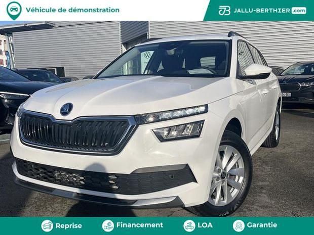 Blanc Nouvelle 2024 Skoda Kamiq Business Line SUV | 20 480 € (Prix juste) - Image 1/4