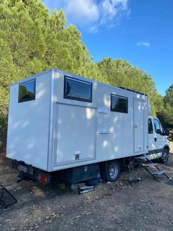 Occasion Iveco Daily 124 ch (91 kW) 2001 Berline