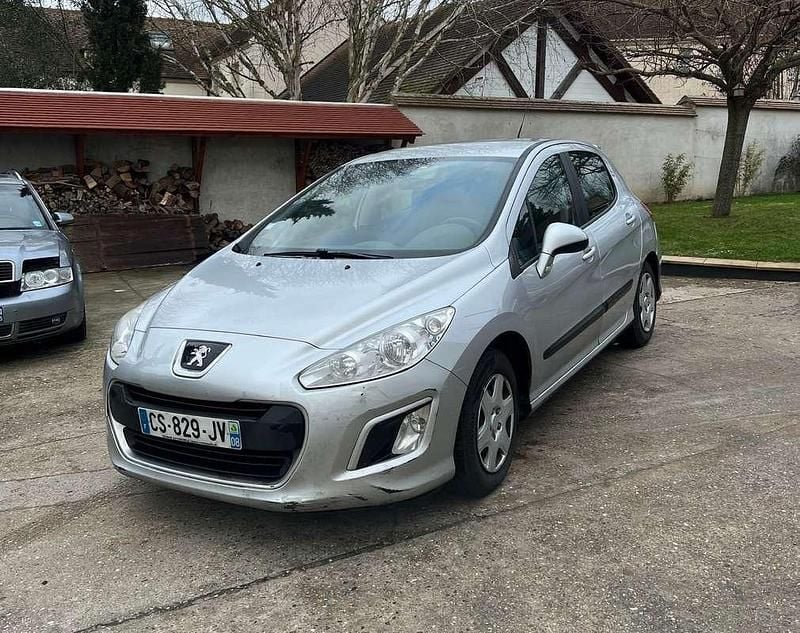 Occasion Peugeot 308 Access 98 ch (72 kW) 2013 Berline