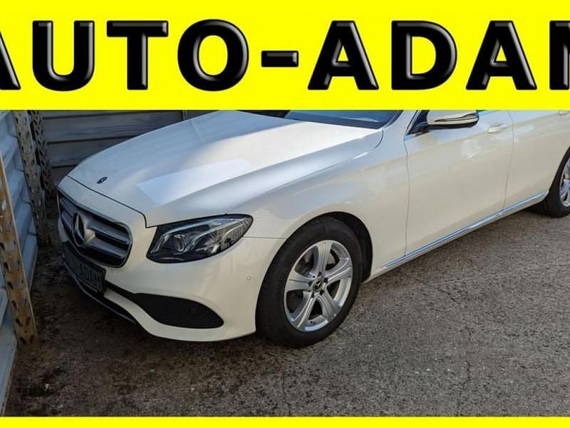 Utilisé 2017 Mercedes E200 Berline | 25 800 € (Super prix) - Image 1/4