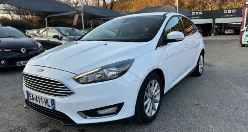 Utilisé 2016 Ford Focus Titanium Berline | 8 490 € (Prix juste) - Image 1/4