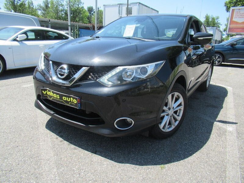 Utilisé 2014 Nissan Qashqai Tekna SUV | 10 290 € (Prix assez cher) - Image 1/4