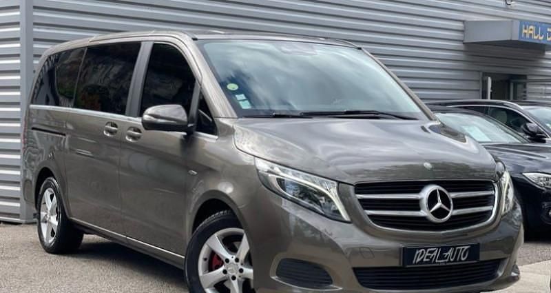 Utilisé 2015 Mercedes V220 Avantgarde Monospace | 31 990 € - Image 1/4