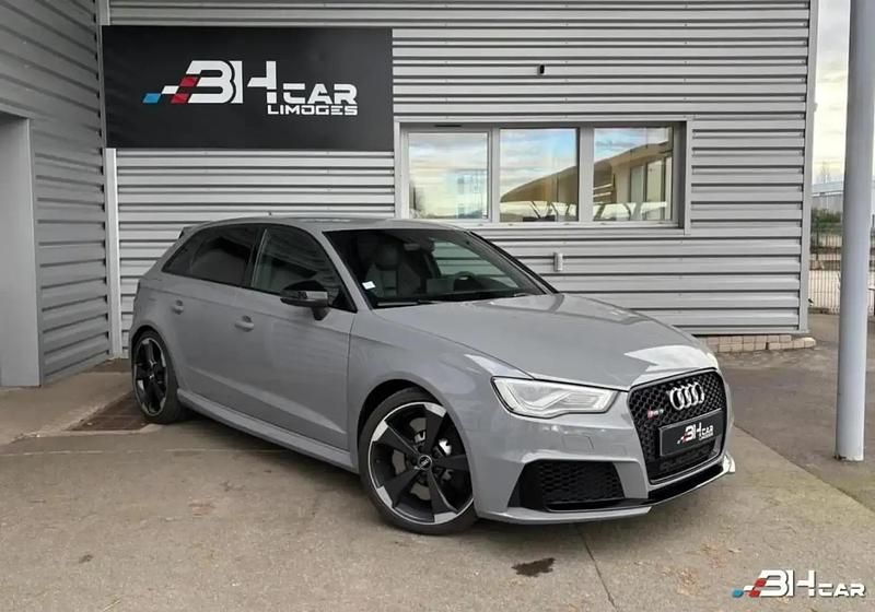 Noir Occasion 2015 Audi RS3 Berline | 41 990 € (Prix juste) - Image 1/4