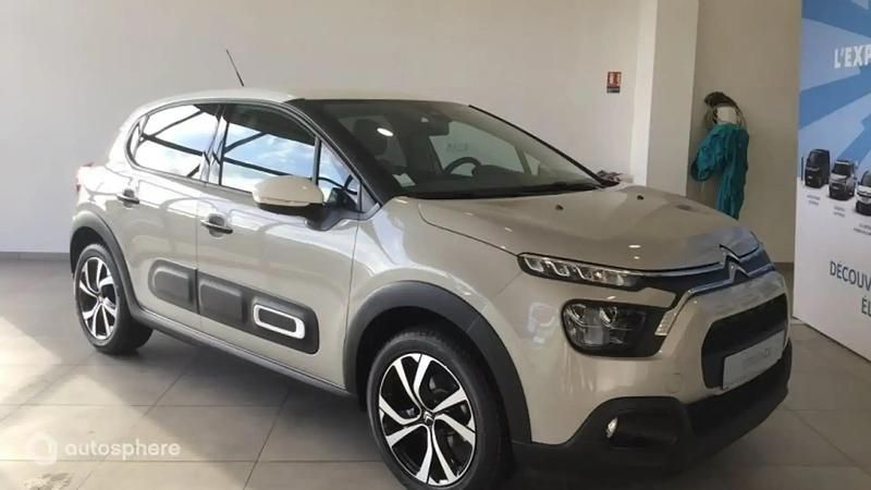 Jaune Occasion 2023 Citroën C3 PureTech Berline | 12 499 € (Prix juste) - Image 1/4