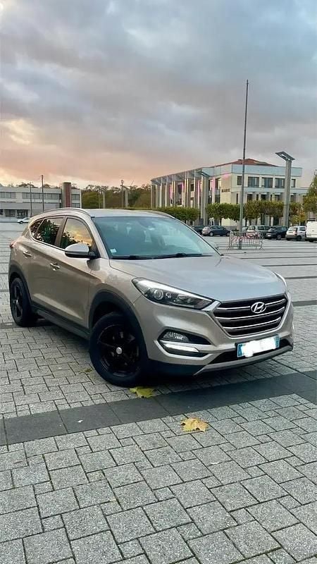 Occasion Hyundai Tucson 116 ch (85 kW) 2016 Beige SUV