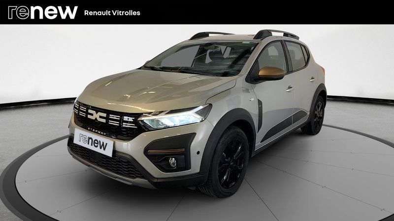 Gris Utilisé 2024 Dacia Sandero Extreme Citadine | 17 399 € (Prix juste) - Image 1/4