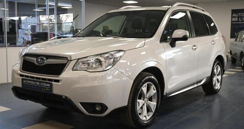 Utilisé 2015 Subaru Forester Premium SUV | 11 490 € - Image 1/4