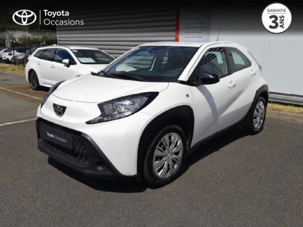 Blanc Utilisé 2023 Toyota Aygo Business Edition Citadine | 14 990 € (Prix juste) - Image 1/4