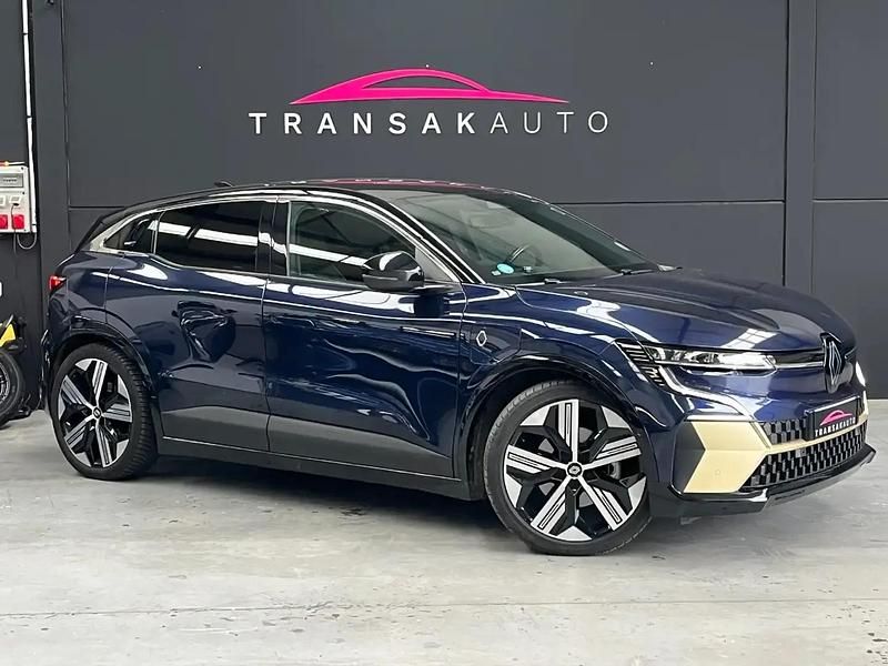 Bleu Utilisé 2022 Renault Mégane Iconic | 19 990 € (Bon prix) - Image 1/4