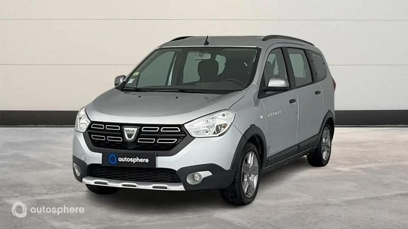 Occasion 2021 Dacia Lodgy Stepway Monospace | 14 799 € (Prix juste) - Image 1/4