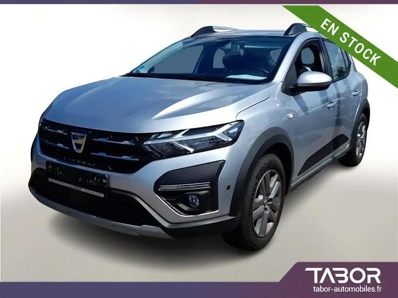 Gris Utilisé 2023 Dacia Sandero Comfort Citadine | 17 988 € (Prix assez cher) - Image 1/4