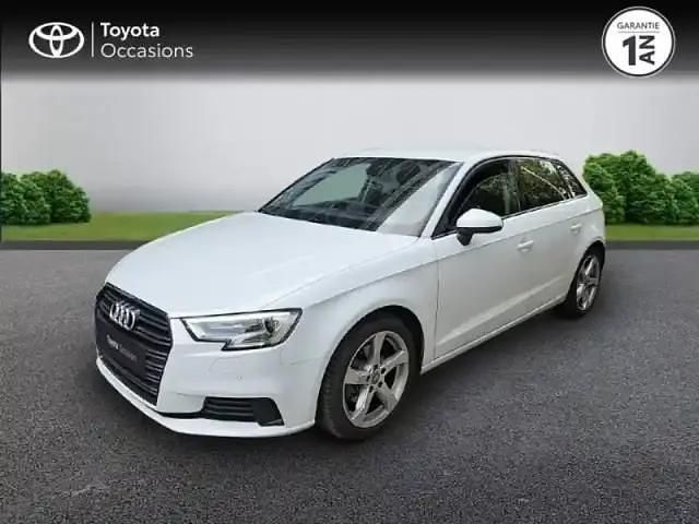 Blanc ibis Occasion 2020 Audi A3 Berline | 23 990 € - Image 1/4