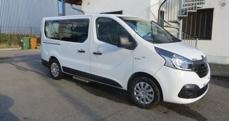 Occasion Renault Trafic 95 ch (69 kW) 2016 Blanc Monospace