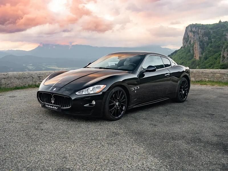 Noir Utilisé 2011 Maserati Granturismo Coupé | 55 900 € (Super prix) - Image 1/4