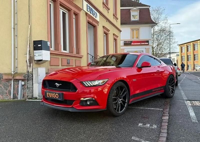 Rouge Occasion 2016 Ford Mustang GT Premium Coupé | 36 490 € (Prix juste) - Image 1/4
