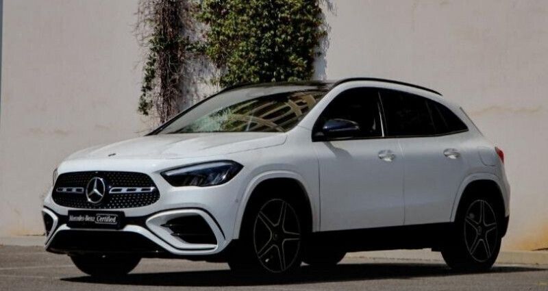 Utilisé 2024 Mercedes GLA200 AMG line SUV | 44 500 € (Prix juste) - Image 1/4