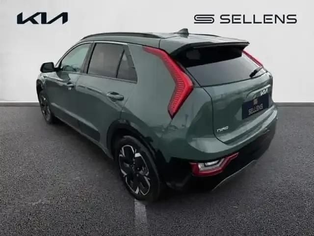 Blanc Occasion 2023 Kia Niro Premium SUV | 25 480 € (Bon prix) - Image 1/3