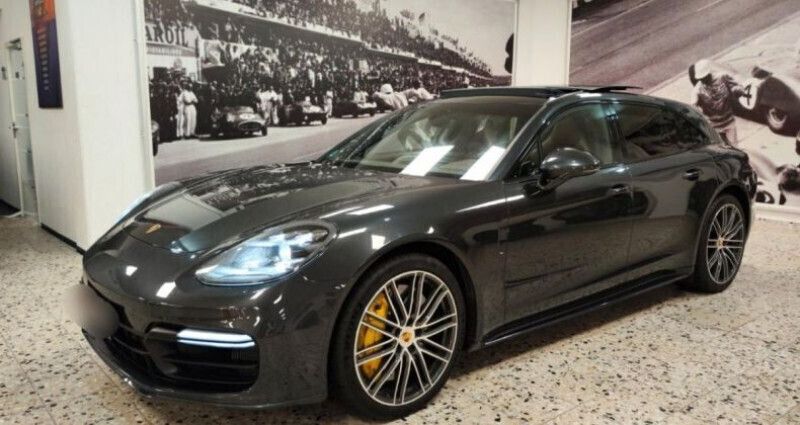 Utilisé 2018 Porsche Panamera Sport Turismo Berline | 78 900 € (Prix assez cher) - Image 1/4