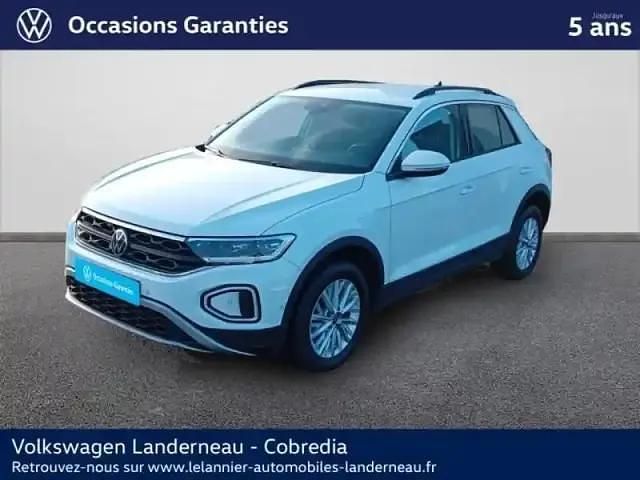 Blanc pur Occasion 2023 VW T-Roc Life SUV | 22 490 € (Prix juste) - Image 1/4