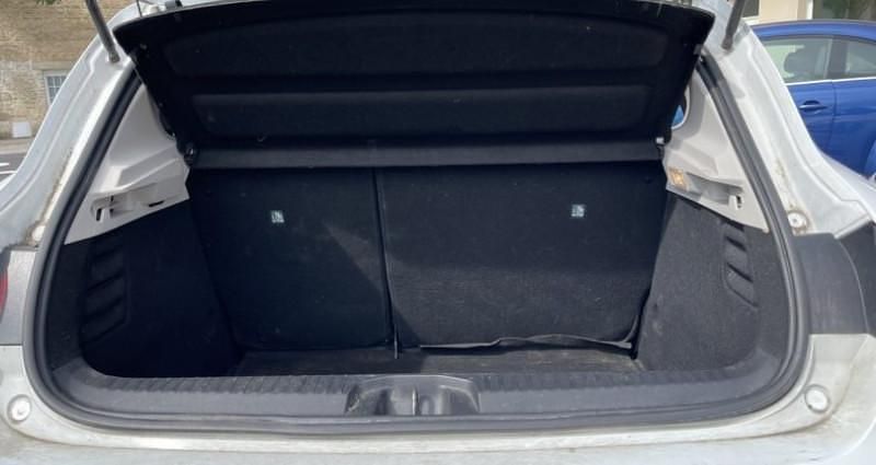 Image 3/4