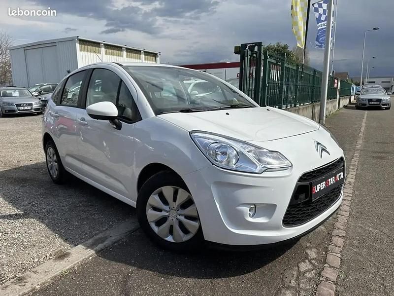 Blanc Occasion 2016 Citroën C3 Exclusive Citadine | 5 490 € (Prix juste) - Image 1/4