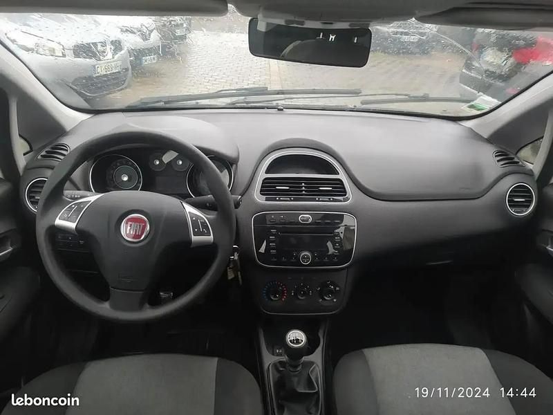 Image 2/4
