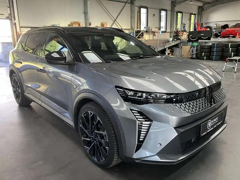Gris Utilisé 2024 Renault Scénic Esprit Alpine Monospace | 39 989 € (Super prix) - Image 1/4