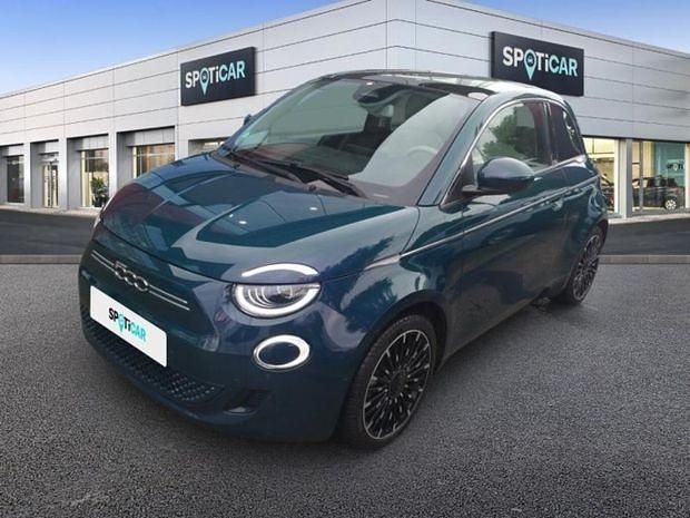 Utilisé 2022 Fiat 500e La Prima Citadine | 15 990 € (Prix juste) - Image 1/4