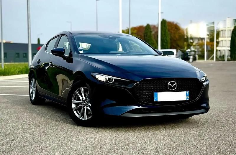 Utilisé 2023 Mazda 3 Berline | 21 900 € (Super prix) - Image 1/4